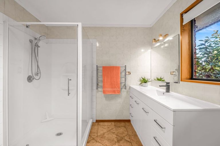 Photo of property in 6 Enverton Drive, Rangiora, 7400