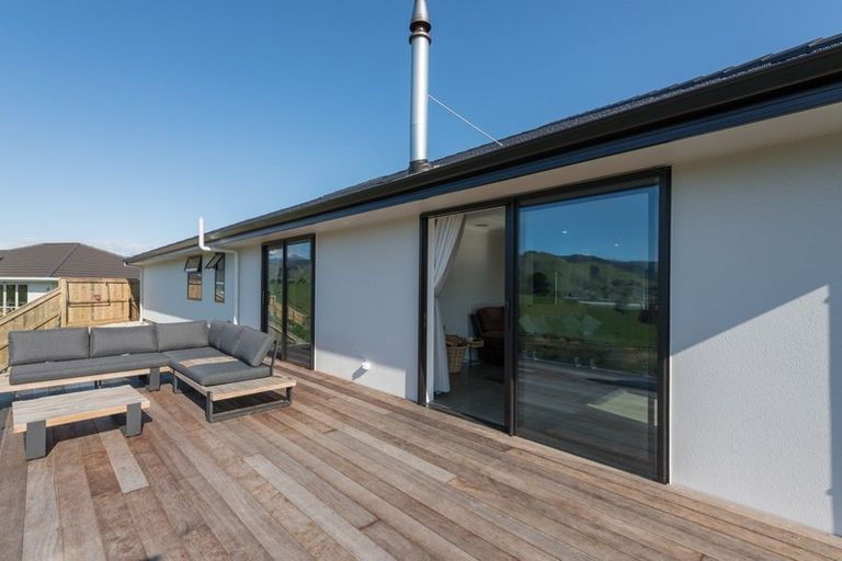 Photo of property in 39b Katania Heights, Brightwater, 7022