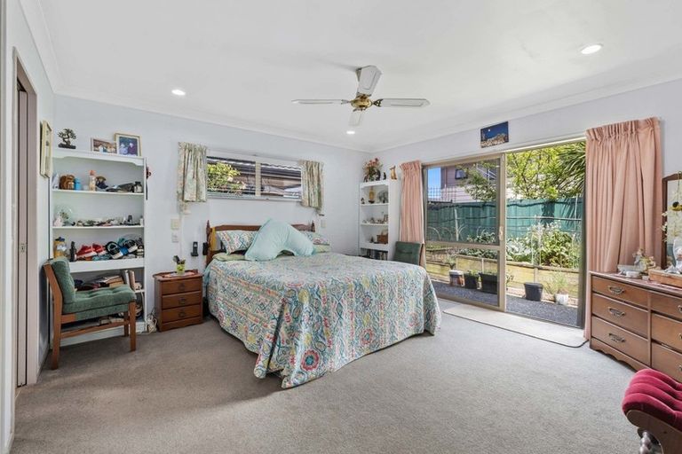 Photo of property in 32a Centreway Road, Orewa, 0931