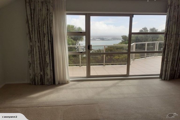 Photo of property in 76 Glenstrae Road, Redcliffs, Christchurch, 8081