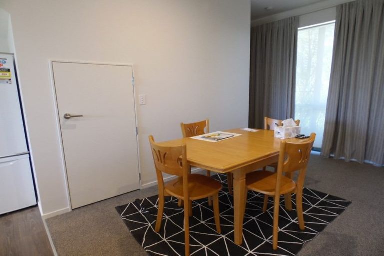 Photo of property in 27 Carder Court, Hobsonville, Auckland, 0618