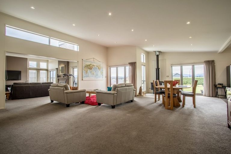Photo of property in 24 Acheron Way, Te Anau, 9600