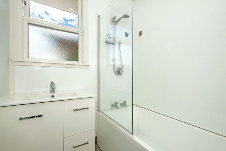 Photo of property in 20 Leon Street, Riverdale, Gisborne, 4010