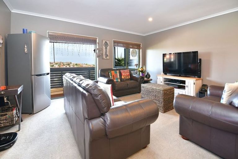 Photo of property in 34 Midshipman Court, Gulf Harbour, Whangaparaoa, 0930