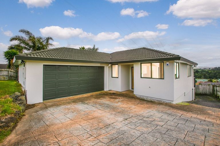 Photo of property in 21 Frederick Reece Drive, The Gardens, Auckland, 2105