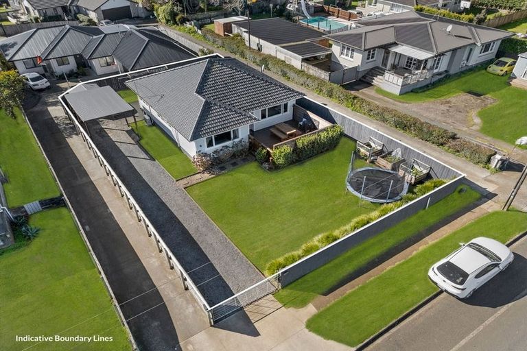 Photo of property in 26 Buckland Road, Tuakau, 2121