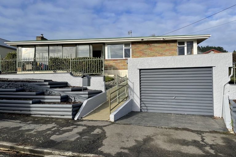 Photo of property in 4 Shand Street, Green Island, Dunedin, 9018
