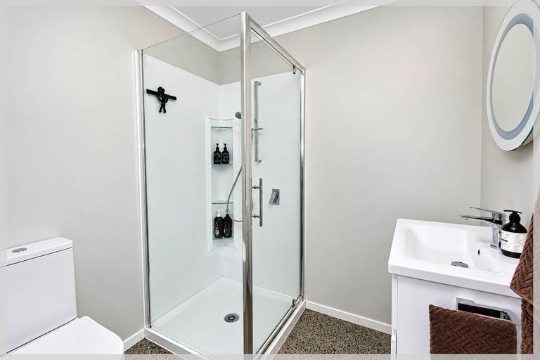 Photo of property in 62a Norbiton Road, Foxton, 4814