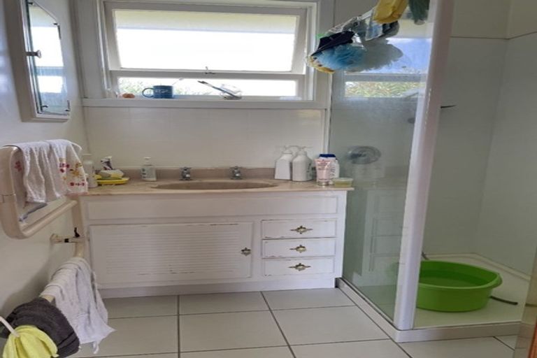 Photo of property in 46a Gordon Avenue, Milford, Auckland, 0620