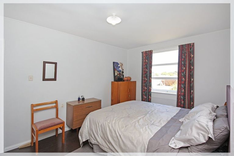 Photo of property in 9 Nuku Street, Tangimoana, 4822