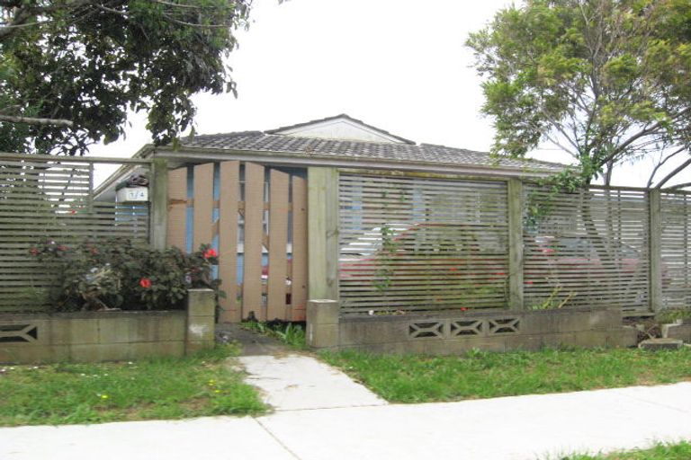 Photo of property in 1/4 Idlewild Avenue, Mangere, Auckland, 2022