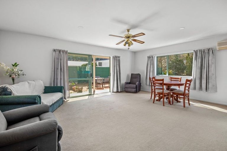 Photo of property in 90 Shields Street, Clyde, 9330