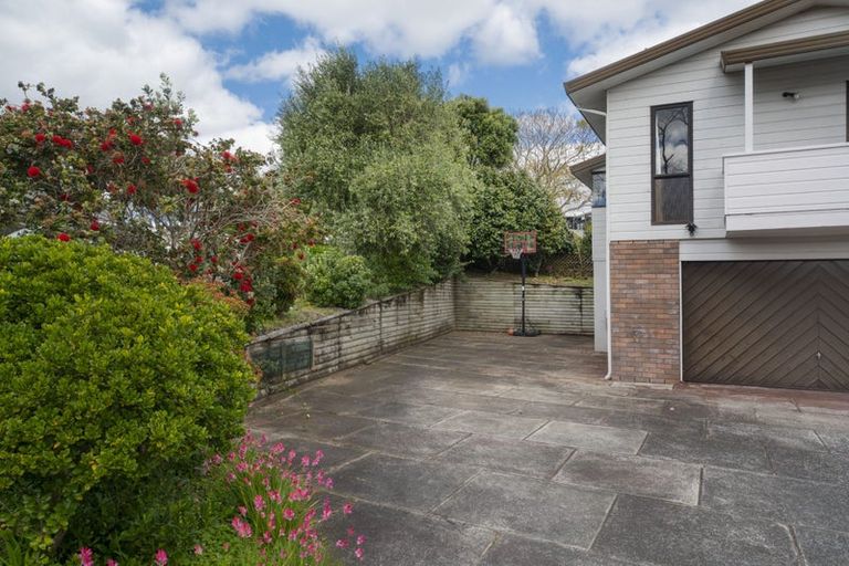 Photo of property in 18 Margaret Drive, Omokoroa, 3114
