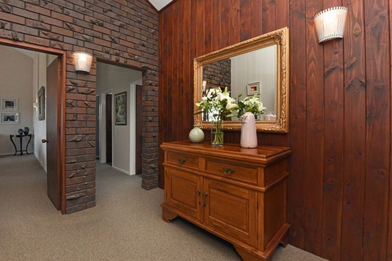 Photo of property in 363 Pakura Street, Te Awamutu, 3800