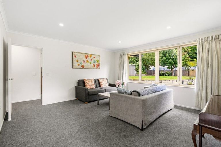 Photo of property in 33 Sylvan Street, Lake Hayes, Queenstown, 9304