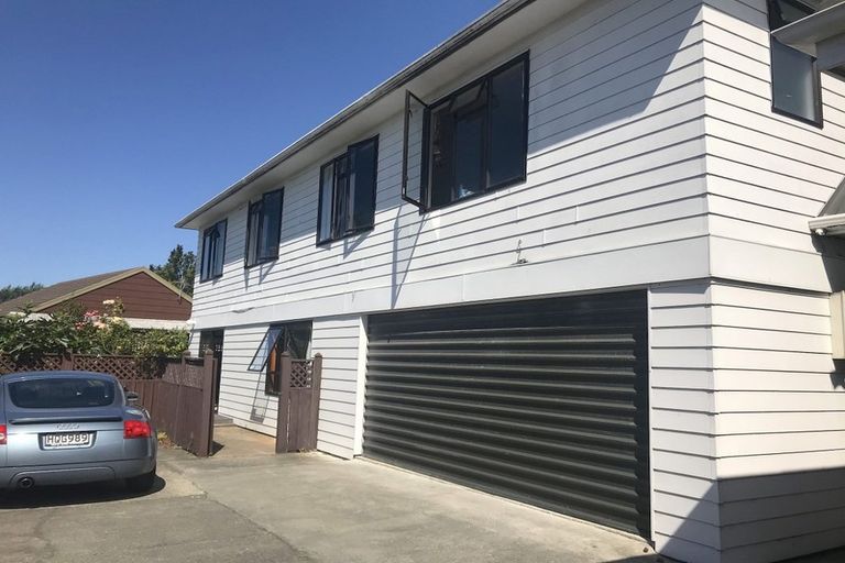 Photo of property in 1/12 Field Terrace, Upper Riccarton, Christchurch, 8041