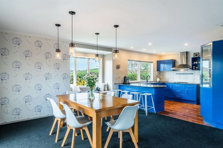 Photo of property in 32 Fairway Avenue, Red Beach, 0932