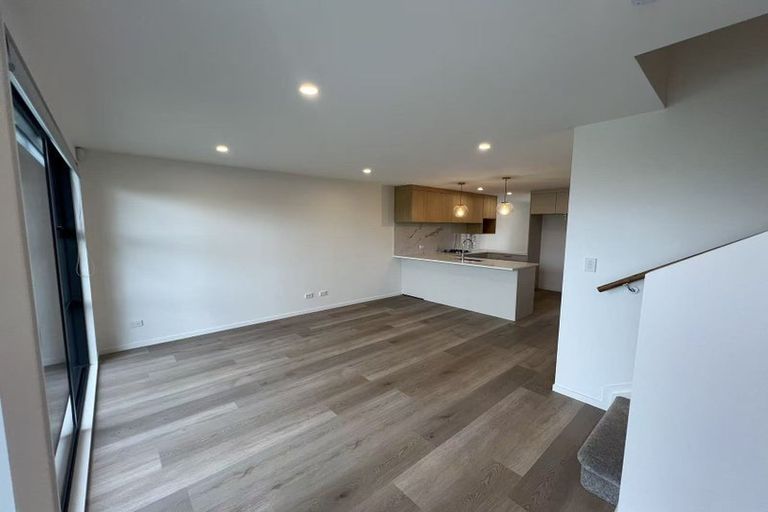 Photo of property in 27 Karikari Crescent, Takanini, 2112