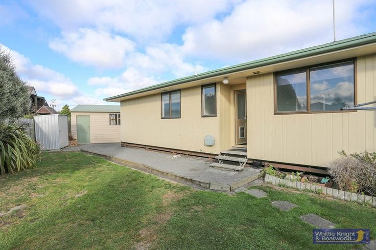 Photo of property in 2/15 Seymour Street, Hornby, Christchurch, 8042
