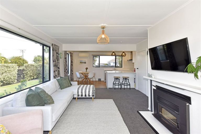 Photo of property in 9 Morrison Avenue, Northcote, Christchurch, 8052