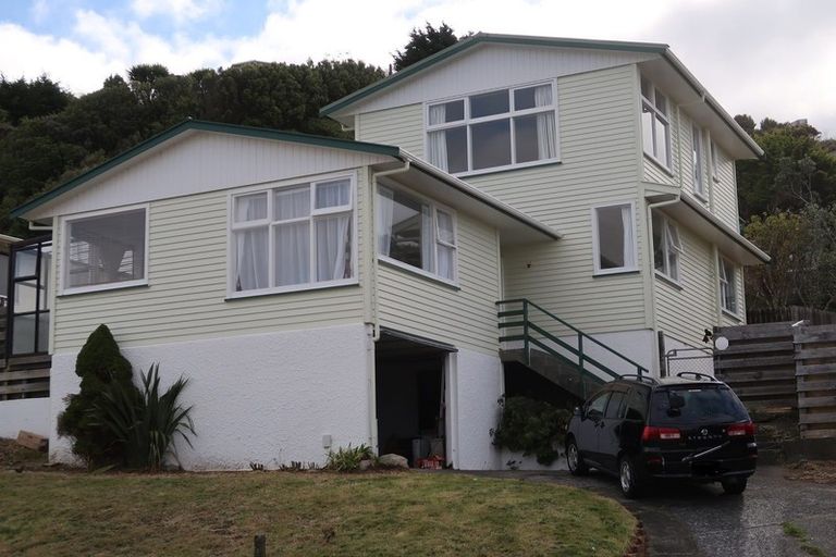 Photo of property in 44 Acacia Avenue, Maungaraki, Lower Hutt, 5010