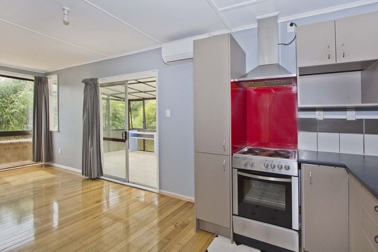 Photo of property in 6 Boyd Grove, Naenae, Lower Hutt, 5011