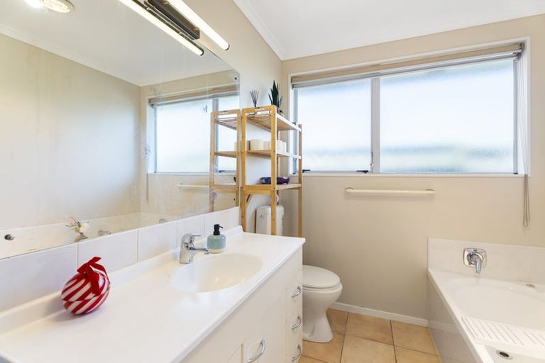 Photo of property in 1/9 Saints Court, Manurewa, Auckland, 2102