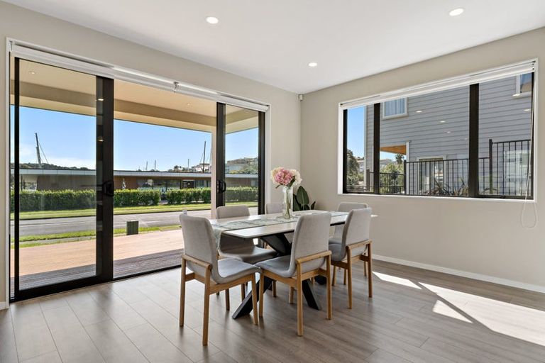 Photo of property in 1 Parkview Drive, Gulf Harbour, Whangaparaoa, 0930