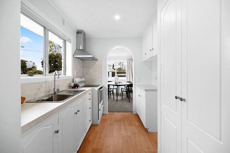 Photo of property in 49 Rimu Street, Maeroa, Hamilton, 3200