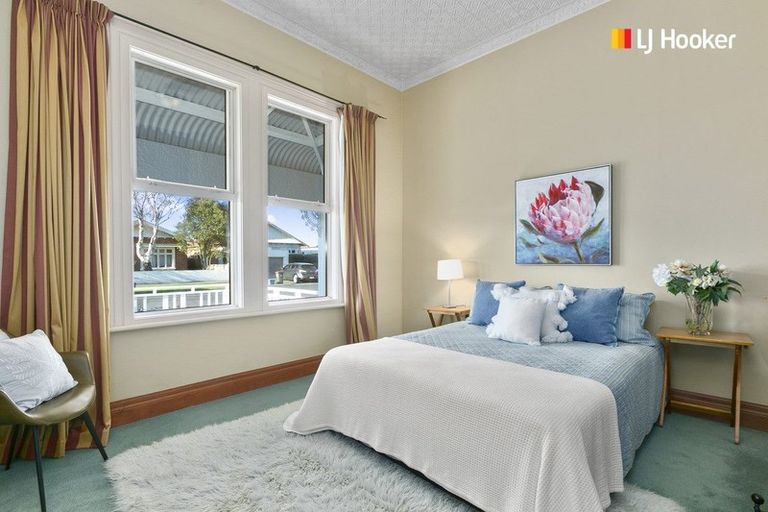 Photo of property in 40 Hargest Crescent, Saint Kilda, Dunedin, 9012