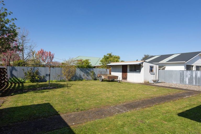 Photo of property in 16 Trafalgar Street, Dannevirke, 4930