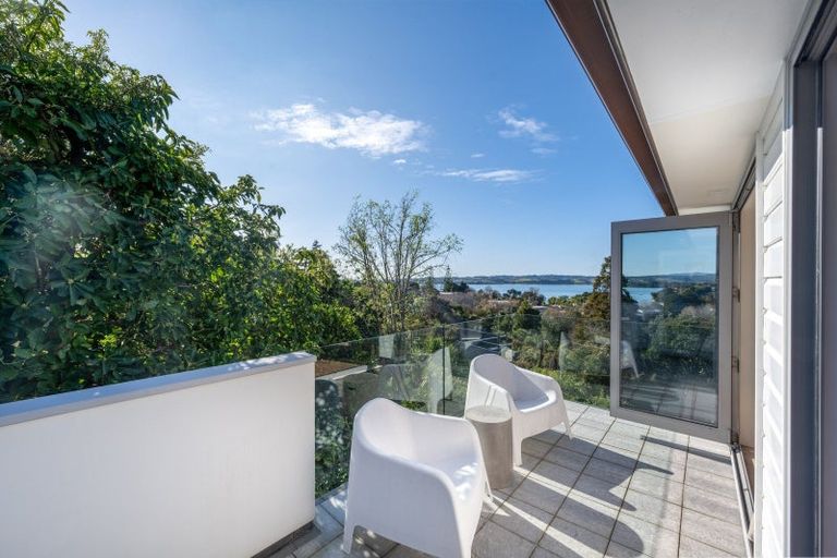 Photo of property in 7 Fenton Terrace, Cockle Bay, Auckland, 2014