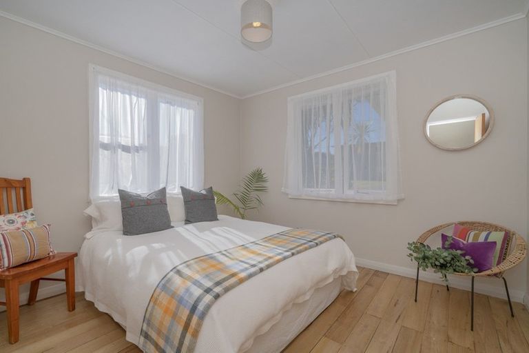 Photo of property in 4 Riverview Road, Cooks Beach, Whitianga, 3591