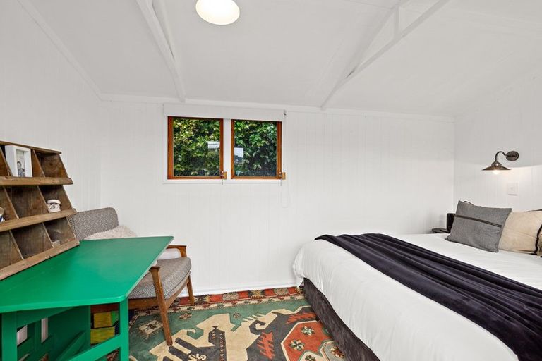 Photo of property in 24 Harbour View Road, Point Wells, Warkworth, 0986