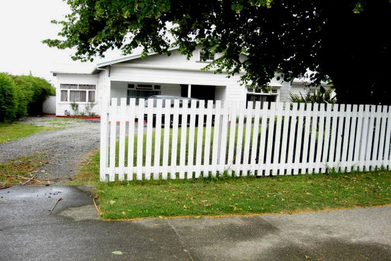 Photo of property in 14 Lytton Street, Feilding, 4702