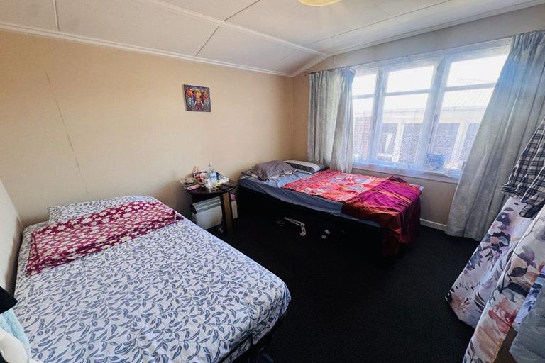 Photo of property in 273 Chelmsford Street, Waverley, Invercargill, 9810