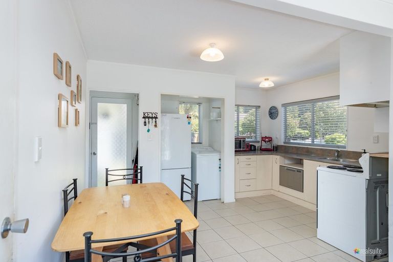 Photo of property in 2/21 Amber Grove, Birchville, Upper Hutt, 5018