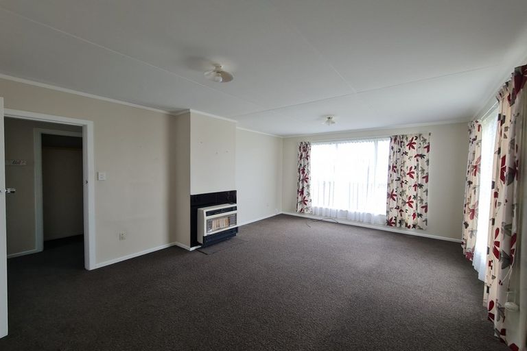 Photo of property in 136 Puriri Street, Castlecliff, Whanganui, 4501