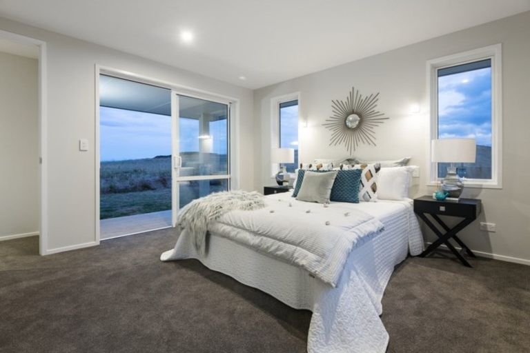 Photo of property in 30 Ridge Drive, Omokoroa, 3114