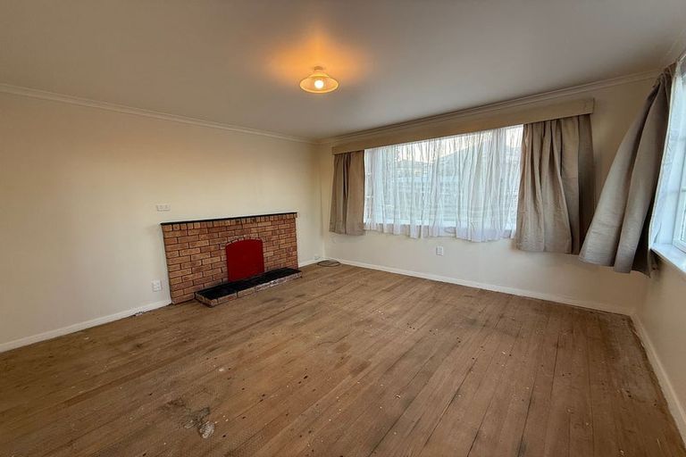 Photo of property in 215 Clyde Street, Balclutha, 9230