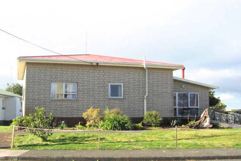 Photo of property in 19 Ford Avenue, Te Kamo, Whangarei, 0112