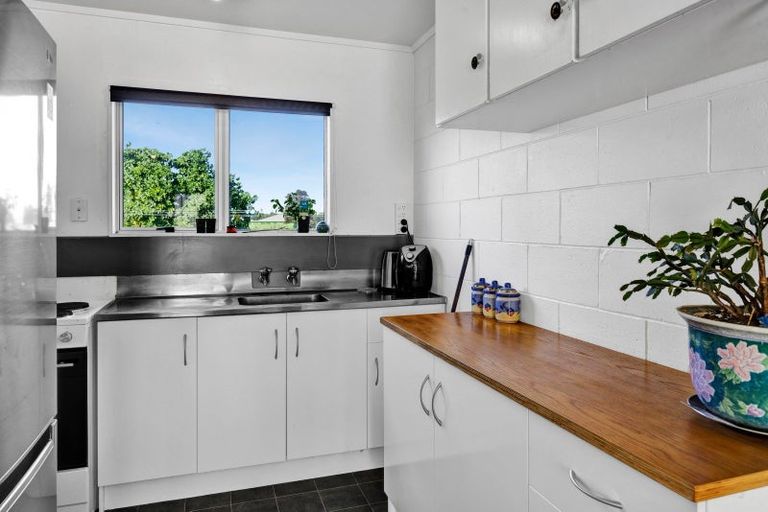Photo of property in 10 Aubrey Street, New Plymouth, 4310
