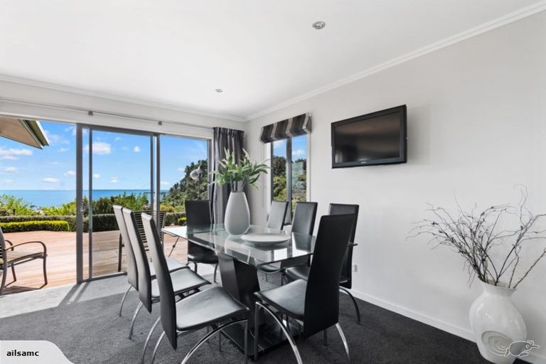 Photo of property in 2 Sandridge Terrace, Pohara, Takaka, 7183