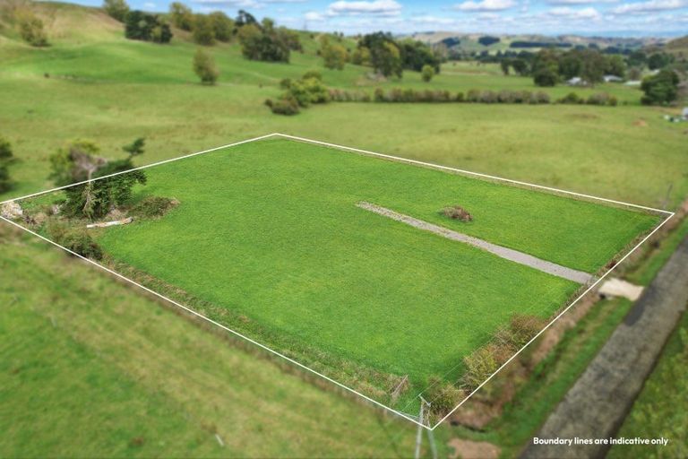 Photo of property in 204 Waituna Road, Pahiatua, 4982