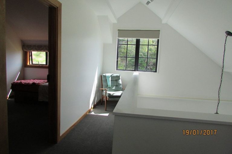 Photo of property in 140 Main Road, Allandale, Lyttelton, 8971