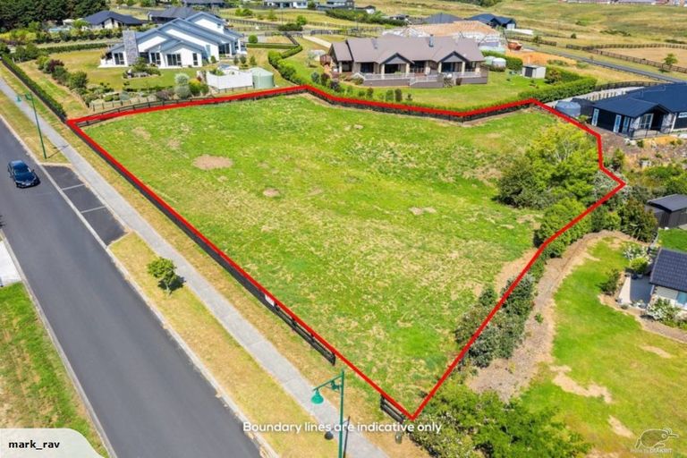 Photo of property in 5 Capriole Crescent, Kingseat, Papakura, 2580