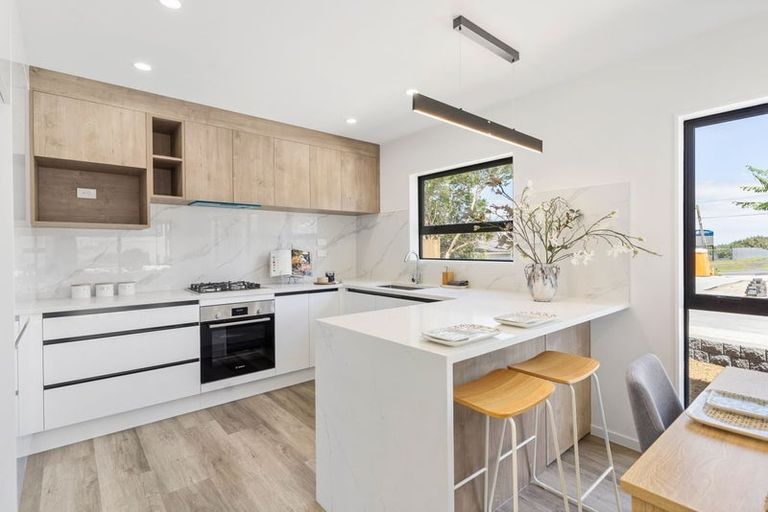 Photo of property in 3/156 Coxhead Road, Wattle Downs, Auckland, 2103