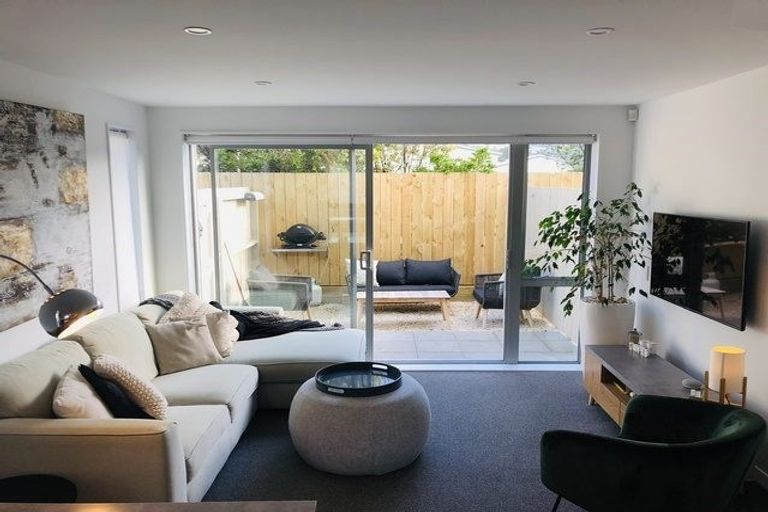 Photo of property in 10/36 Tacy Street, Kilbirnie, Wellington, 6022