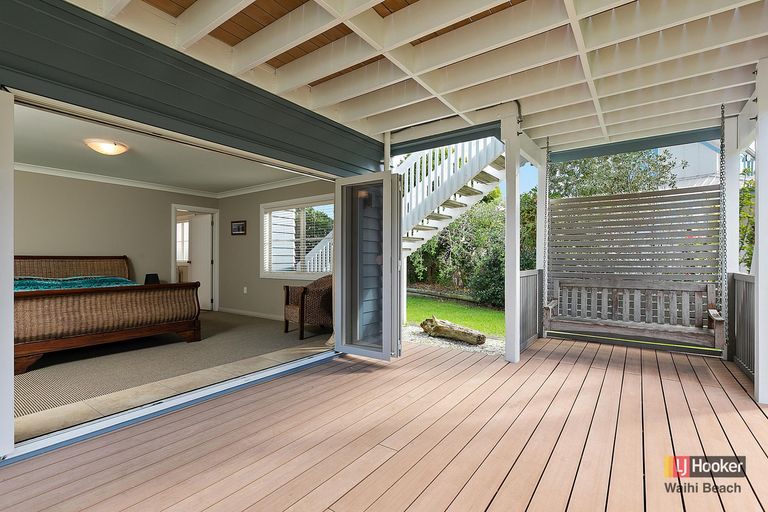 Photo of property in 19 Wakanoi Place, Bowentown, Waihi Beach, 3177