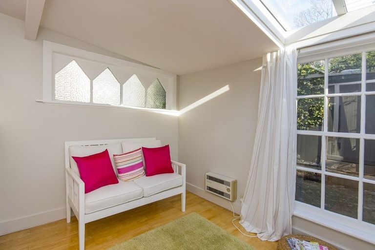 Photo of property in 7 Cottleville Terrace, Thorndon, Wellington, 6011